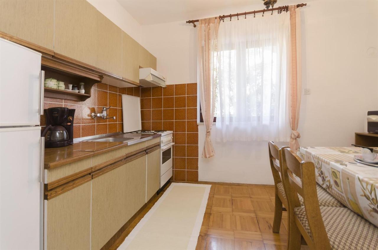Apartment Nada Vodice